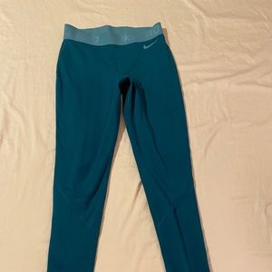Nike Dri-Fit leggings size Small